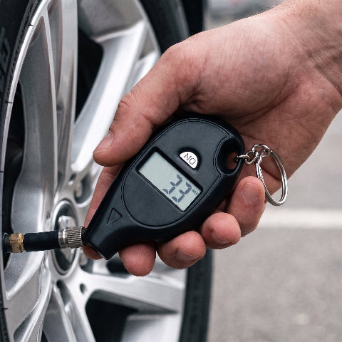Digital Tire Pressure Monitor